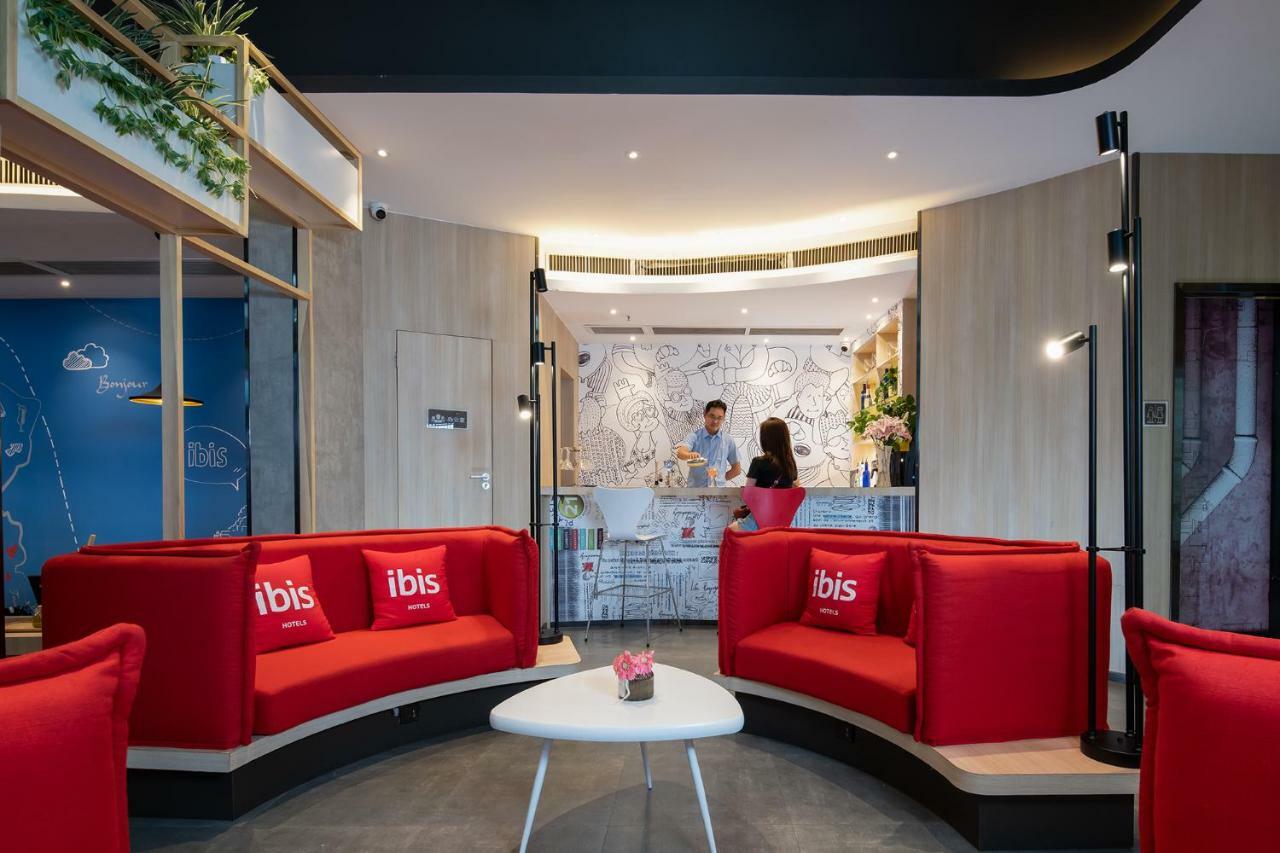 Ibis Hotel Gunung Emei Bagian luar foto